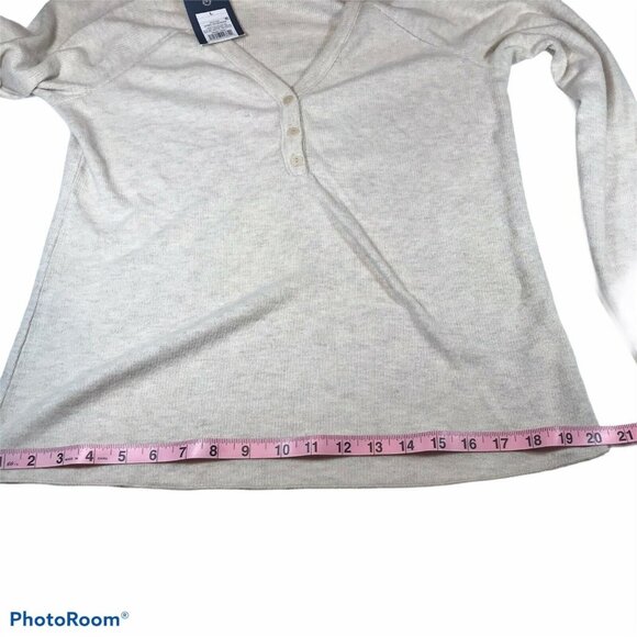 Universal Thread Womens Size Large Henley Top Long-Sleeve Oatmeal Heather New - Picture 10 of 12